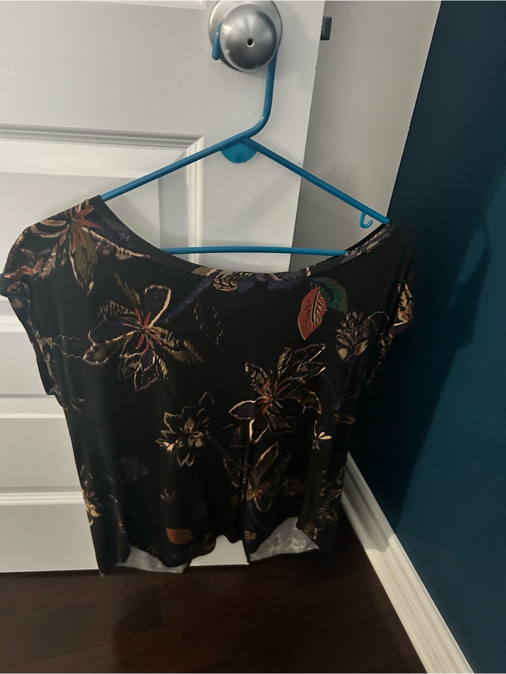 Wilfred size medium boat neck floral open back tshirt, good used condition